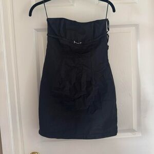 Lioness Elegant Black Strapless Mini Dress